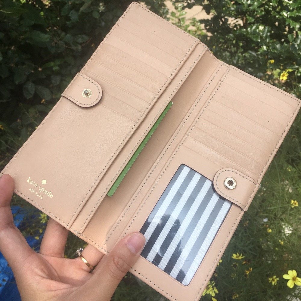 Kate Spade Wristlet/ Wallet